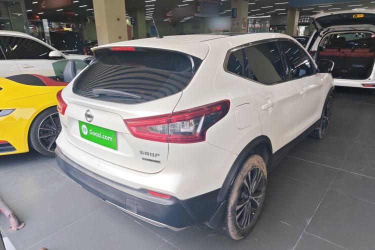 Used Nissan Qashqai 2019 2.0L CVT Luxury Edition Rear Right 45 Deg