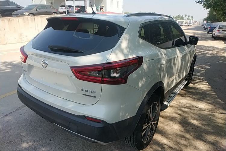 Used Nissan Qashqai 2019 2.0L CVT Luxury Edition Rear Right 45 Deg