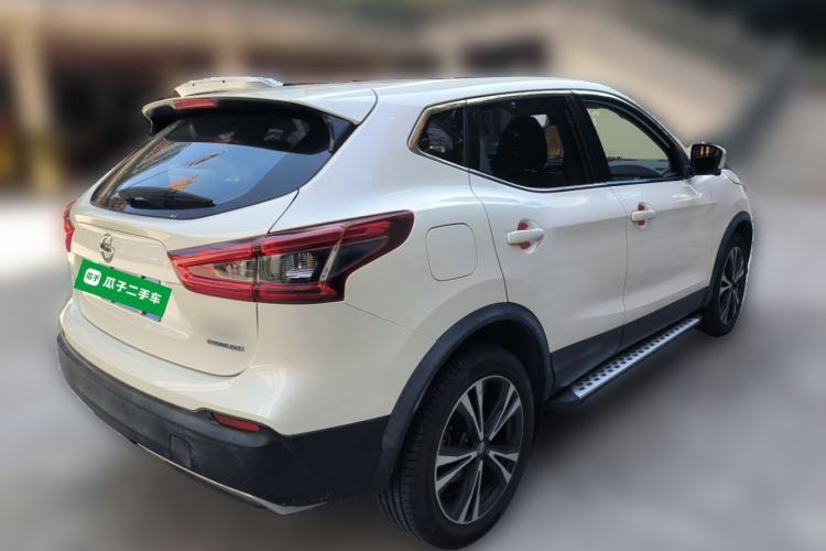 Used Nissan Qashqai 2019 2.0L CVT Luxury Edition Rear Right 45 Deg