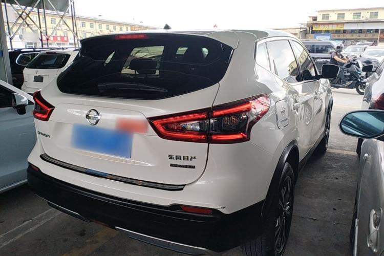 Used Nissan Qashqai 2019 2.0L CVT Luxury Edition Rear Right 45 Deg