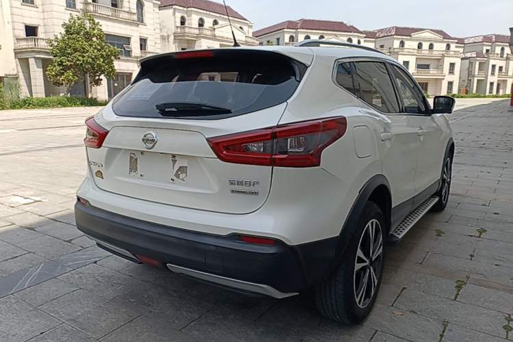 Used Nissan Qashqai 2019 2.0L CVT Luxury Edition Rear Right 45 Deg
