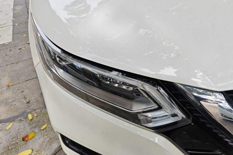 Used Nissan Qashqai 2019 2.0L CVT Luxury Edition Right Front Headlight