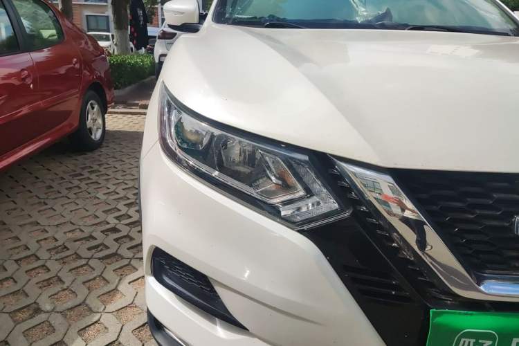 Used Nissan Qashqai 2019 2.0L CVT Smart Enjoyment Version Right Front Headlight