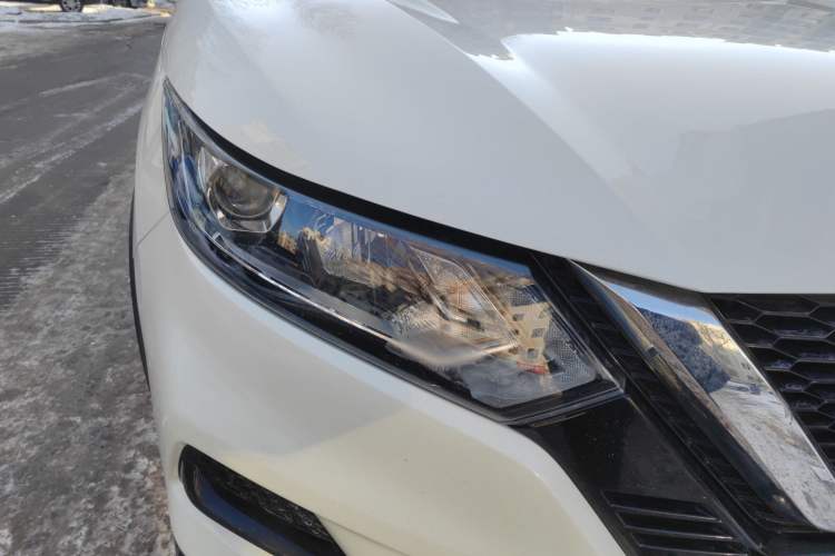 Used Nissan Qashqai 2019 2.0L CVT Smart Enjoyment Version Right Front Headlight