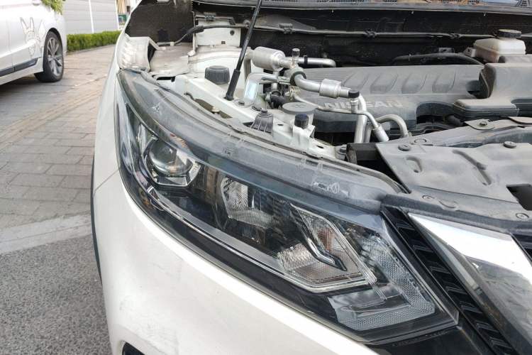 Used Nissan Qashqai 2019 2.0L CVT Smart Enjoyment Version Right Front Headlight
