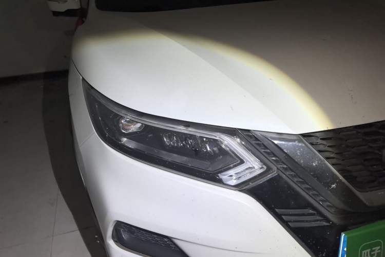 Used Nissan Qashqai 2019 2.0L CVT Luxury Edition Right Front Headlight