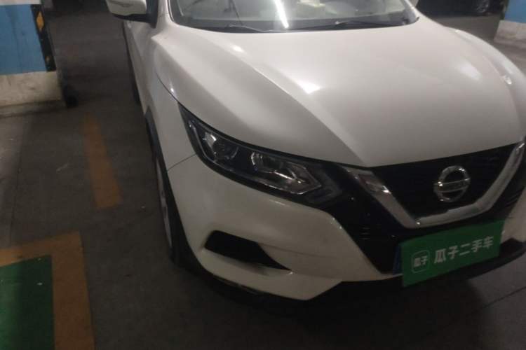 Used Nissan Qashqai 2019 2.0L CVT Smart Enjoyment Version Right Front Headlight