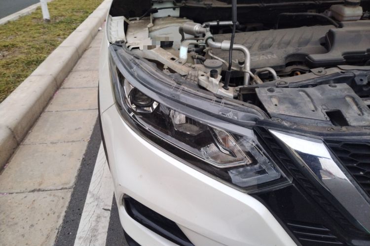 Used Nissan Qashqai 2019 2.0L CVT Smart Enjoyment Version Right Front Headlight