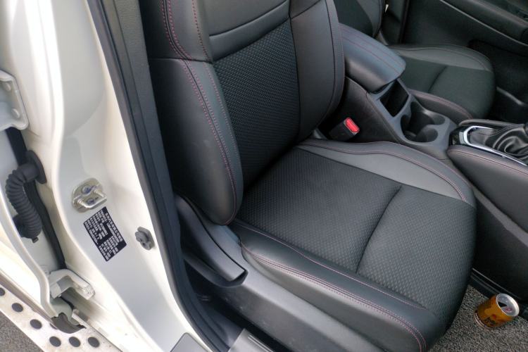 Used Nissan Qashqai 2019 2.0L CVT Luxury Edition Right Front Seat