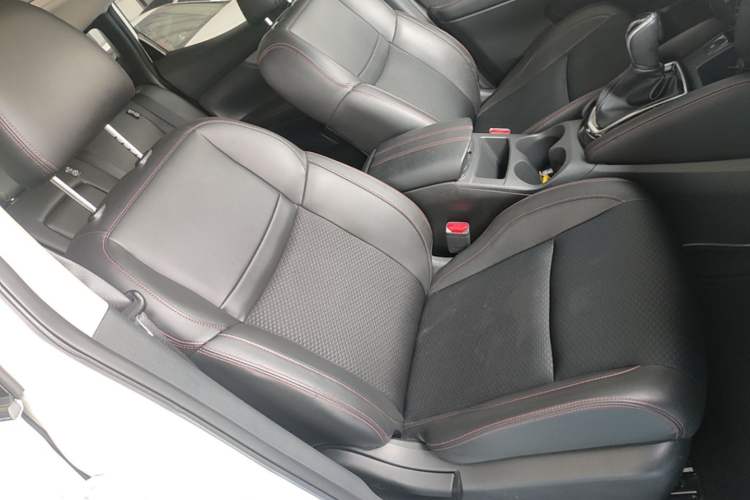 Used Nissan Qashqai 2019 2.0L CVT Luxury Edition Right Front Seat
