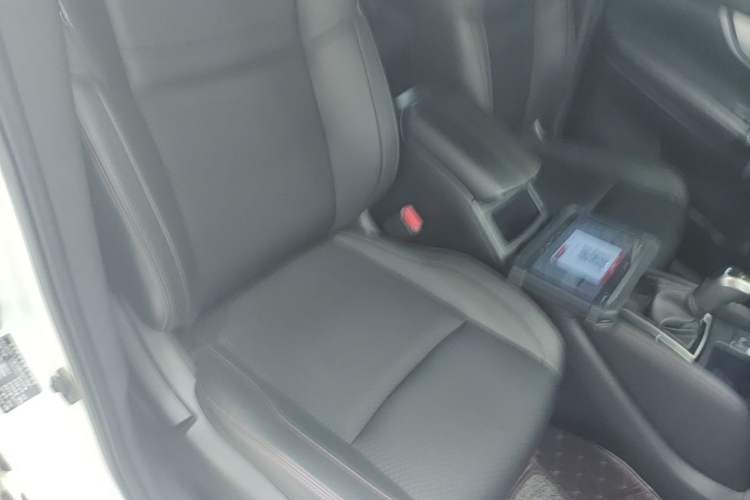 Used Nissan Qashqai 2019 2.0L CVT Luxury Edition Right Front Seat