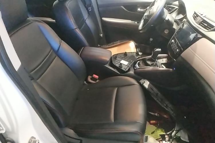 Used Nissan Qashqai 2019 2.0L CVT Smart Enjoyment Version Right Front Seat