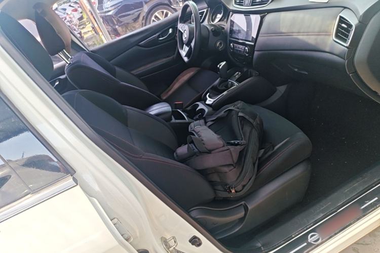 Used Nissan Qashqai 2019 2.0L CVT Smart Enjoyment Version Right Front Seat