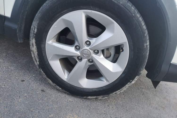 Used Nissan Qashqai 2019 2.0L CVT Smart Enjoyment Version Right Front Wheel Hub