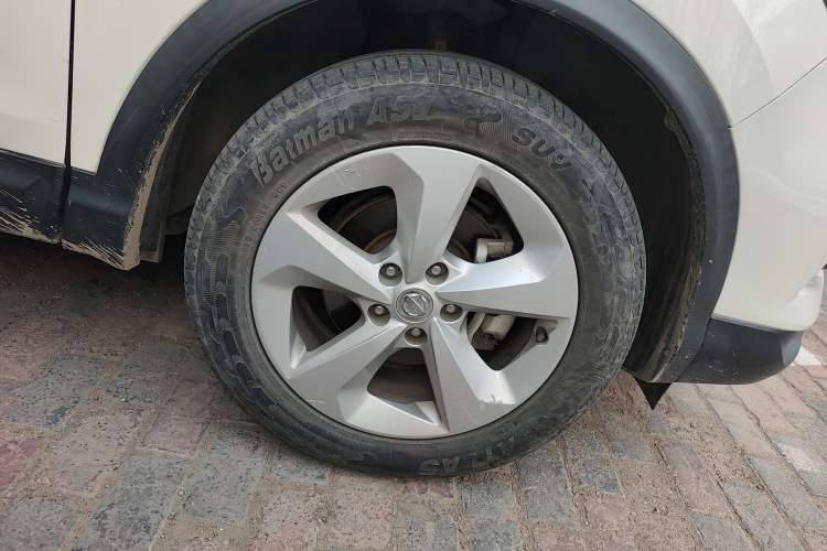 Used Nissan Qashqai 2019 2.0L CVT Smart Enjoyment Version Right Front Wheel Hub