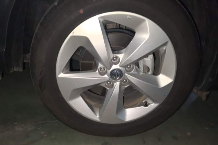 Used Nissan Qashqai 2019 2.0L CVT Smart Enjoyment Version Right Front Wheel Hub