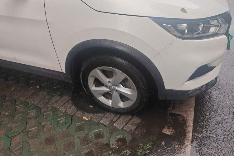 Used Nissan Qashqai 2019 2.0L CVT Smart Enjoyment Version Right Front Wheel Hub