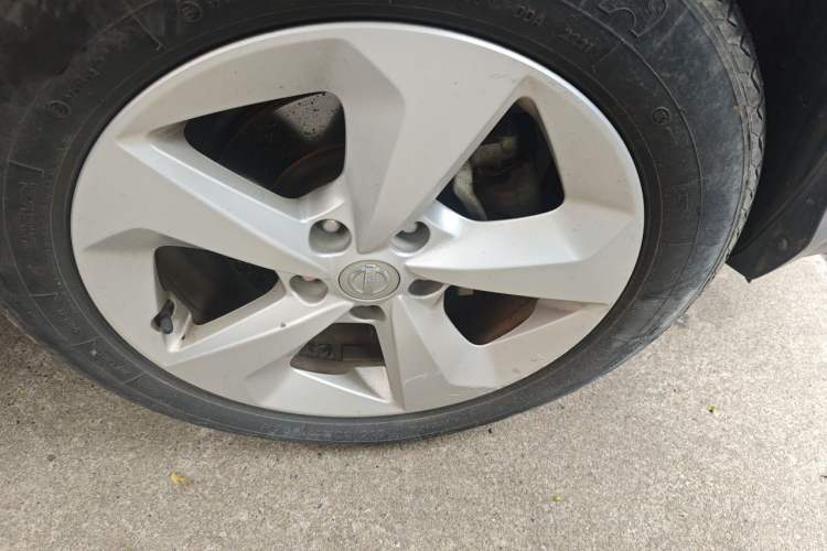 Used Nissan Qashqai 2019 2.0L CVT Smart Enjoyment Version Right Front Wheel Hub