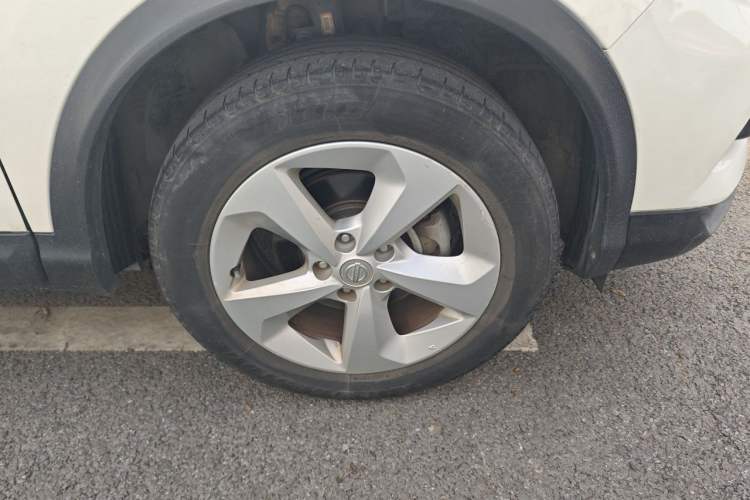 Used Nissan Qashqai 2019 2.0L CVT Smart Enjoyment Version Right Front Wheel Hub