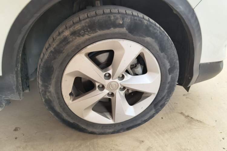 Used Nissan Qashqai 2019 2.0L CVT Smart Enjoyment Version Right Front Wheel Hub