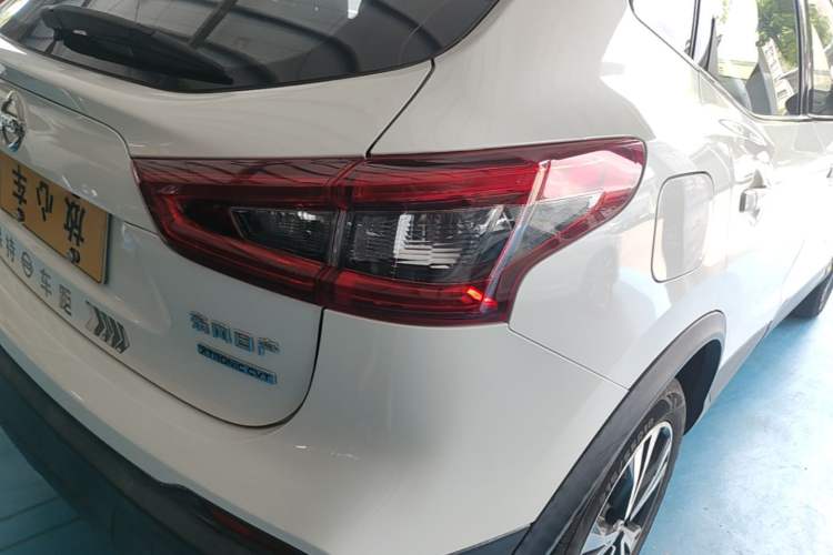 Used Nissan Qashqai 2019 2.0L CVT Luxury Edition Right Rear Taillight