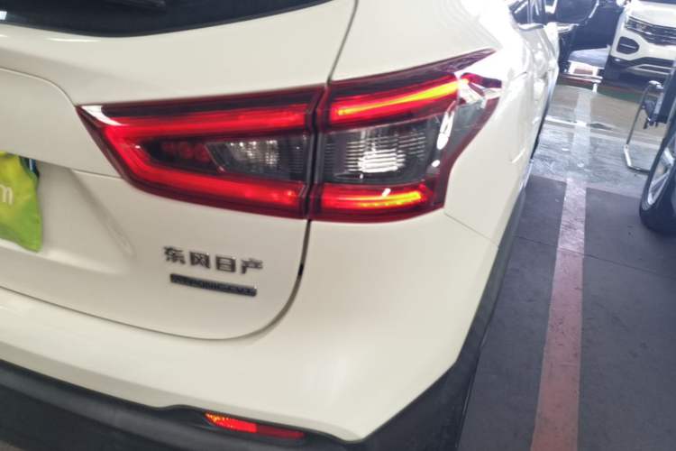 Used Nissan Qashqai 2019 2.0L CVT Luxury Edition Right Rear Taillight