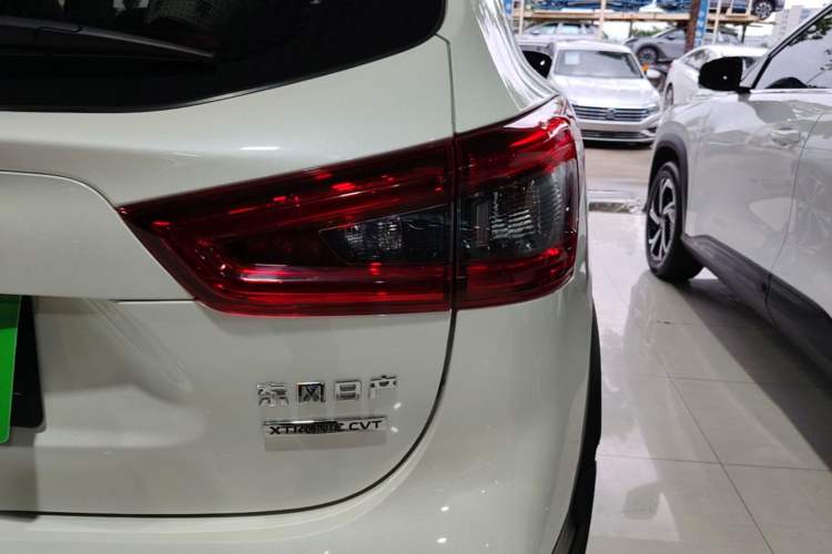 Used Nissan Qashqai 2019 2.0L CVT Luxury Edition Right Rear Taillight