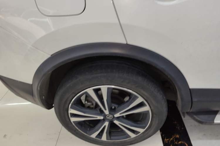 Used Nissan Qashqai 2019 2.0L CVT Luxury Edition Right Rear Wheel Hub