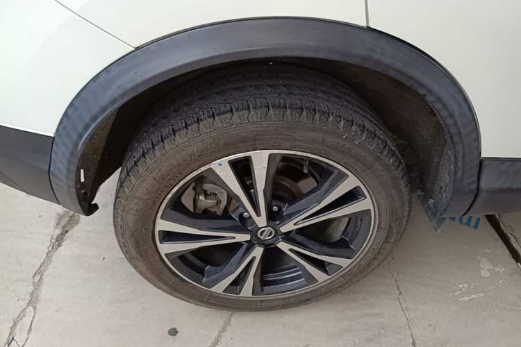 Used Nissan Qashqai 2019 2.0L CVT Luxury Edition Right Rear Wheel Hub
