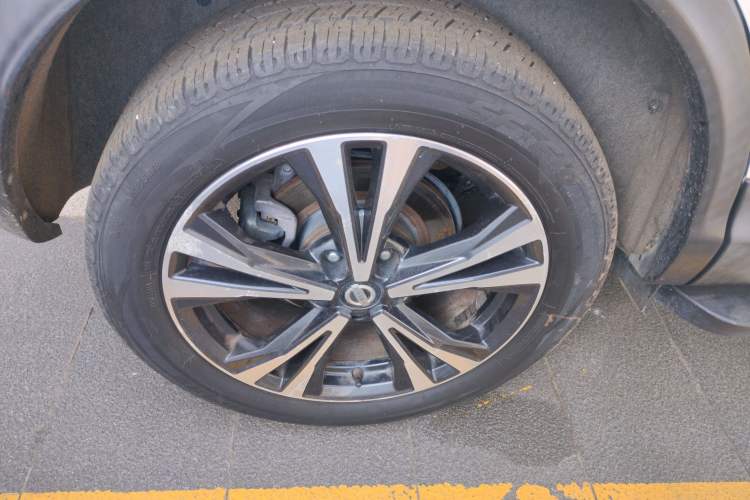 Used Nissan Qashqai 2019 2.0L CVT Luxury Edition Right Rear Wheel Hub