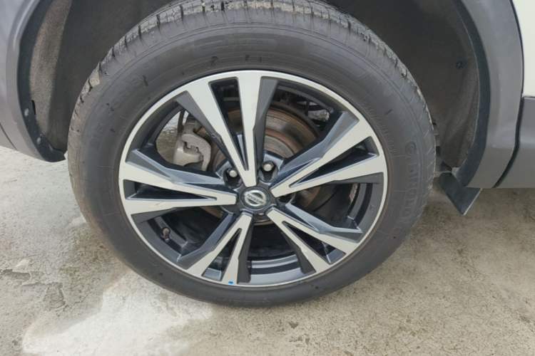 Used Nissan Qashqai 2019 2.0L CVT Luxury Edition Right Rear Wheel Hub