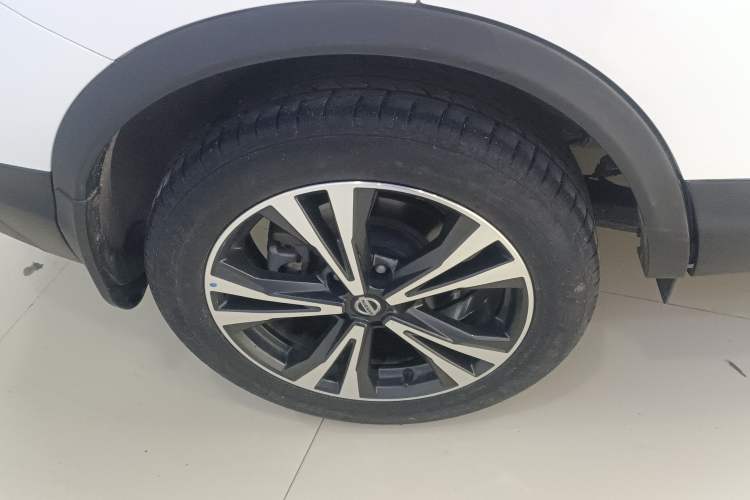 Used Nissan Qashqai 2019 2.0L CVT Luxury Edition Right Rear Wheel Hub