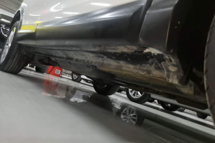 Used Nissan Qashqai 2019 2.0L CVT Smart Enjoyment Version Right Side Sill