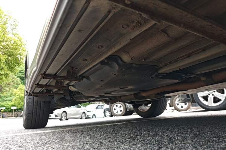 Used Nissan Qashqai 2019 2.0L CVT Luxury Edition Right Side Sill