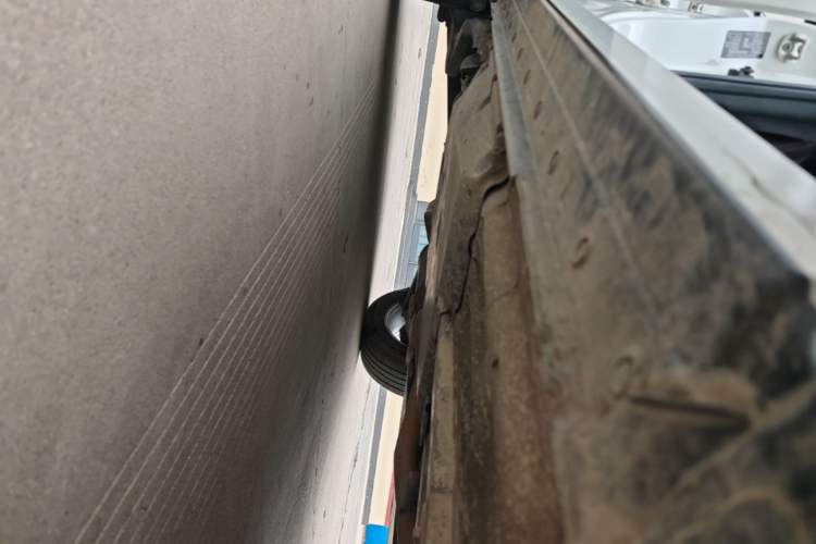 Used Nissan Qashqai 2019 2.0L CVT Smart Enjoyment Version Right Side Sill