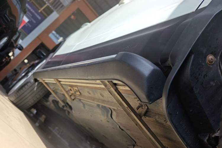 Used Nissan Qashqai 2019 2.0L CVT Smart Enjoyment Version Right Side Sill