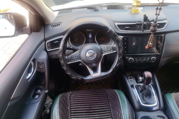Used Nissan Qashqai 2019 2.0L CVT Luxury Edition Steering Wheel