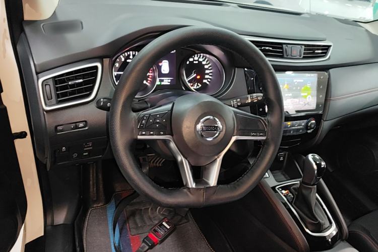 Used Nissan Qashqai 2019 2.0L CVT Smart Enjoyment Version Steering Wheel