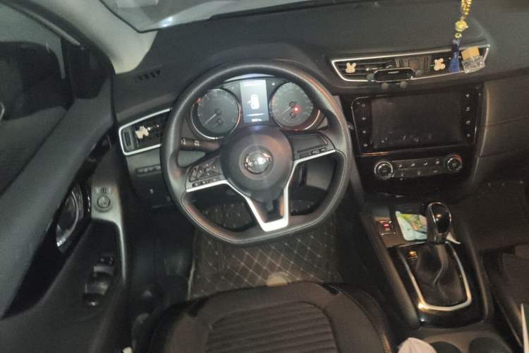 Used Nissan Qashqai 2019 2.0L CVT Smart Enjoyment Version Steering Wheel
