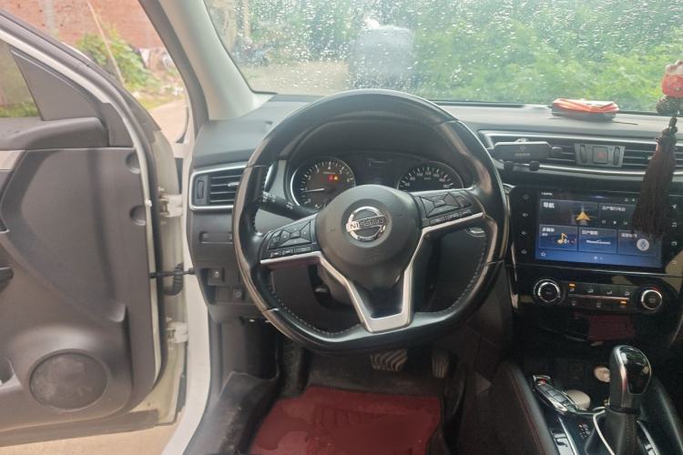 Used Nissan Qashqai 2019 2.0L CVT Luxury Edition Steering Wheel