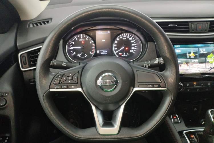 Used Nissan Qashqai 2019 2.0L CVT Smart Enjoyment Version Steering Wheel