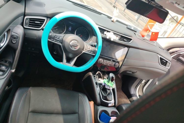 Used Nissan Qashqai 2019 2.0L CVT Luxury Edition Steering Wheel