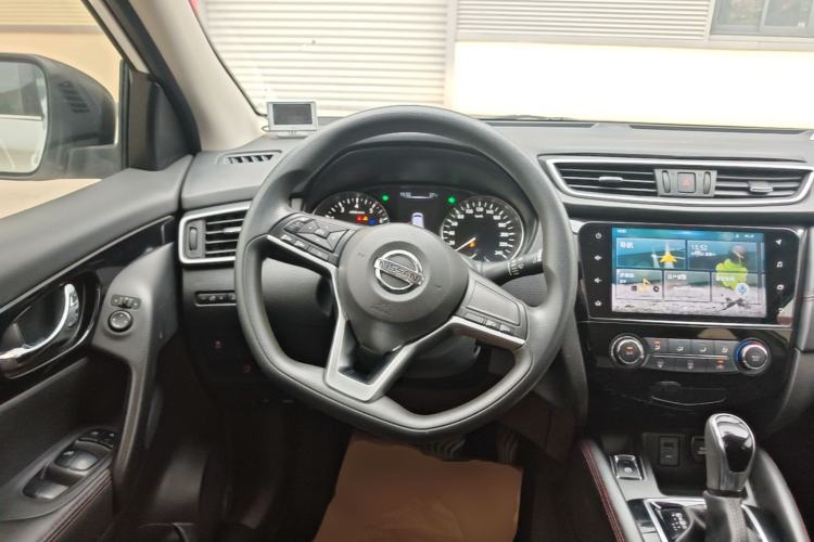 Used Nissan Qashqai 2019 2.0L CVT Smart Enjoyment Version Steering Wheel
