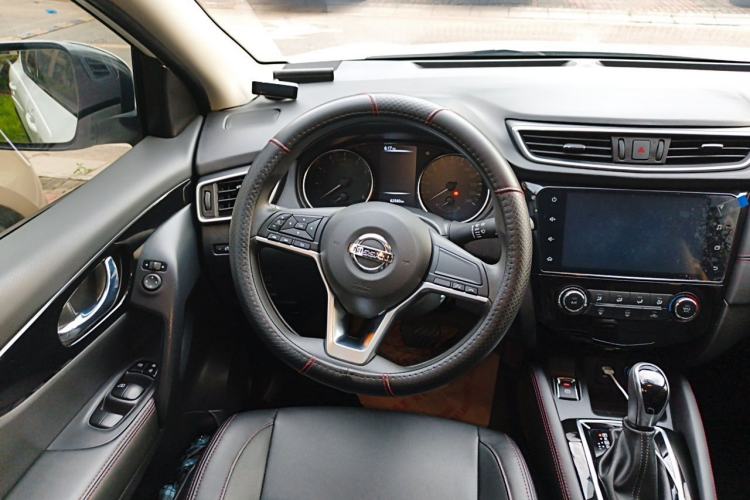 Used Nissan Qashqai 2019 2.0L CVT Smart Enjoyment Version Steering Wheel