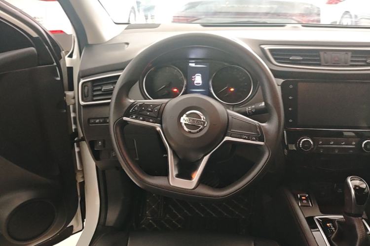 Used Nissan Qashqai 2019 2.0L CVT Smart Enjoyment Version Steering Wheel