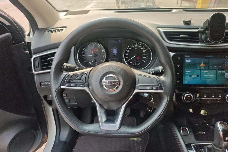 Used Nissan Qashqai 2019 2.0L CVT Smart Enjoyment Version Steering Wheel