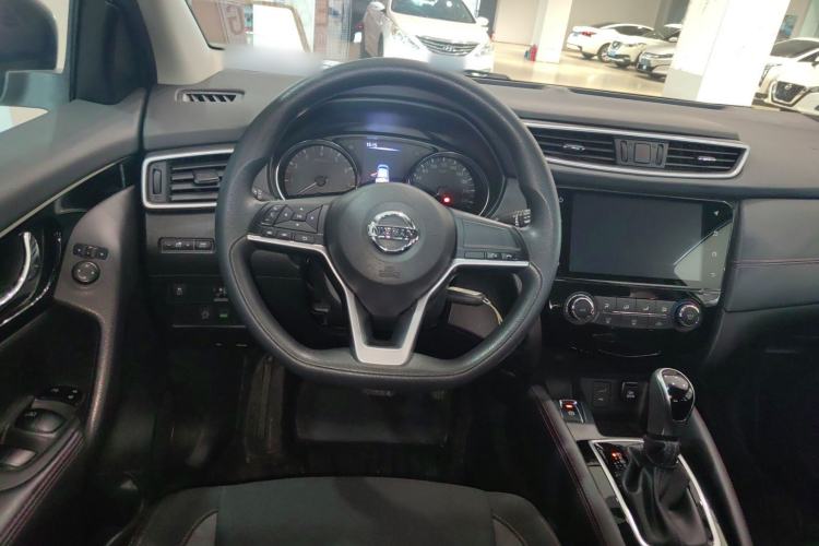 Used Nissan Qashqai 2019 2.0L CVT Smart Enjoyment Version Steering Wheel