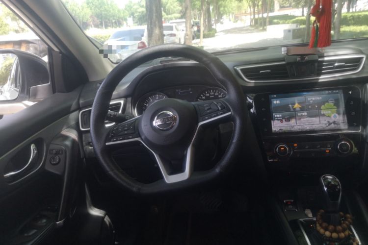 Used Nissan Qashqai 2019 2.0L CVT Luxury Edition Steering Wheel