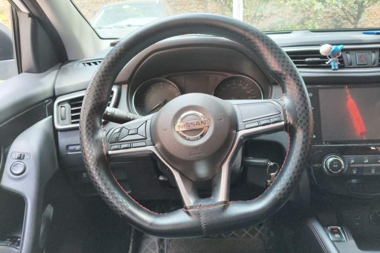 Used Nissan Qashqai 2019 2.0L CVT Smart Enjoyment Version Steering Wheel