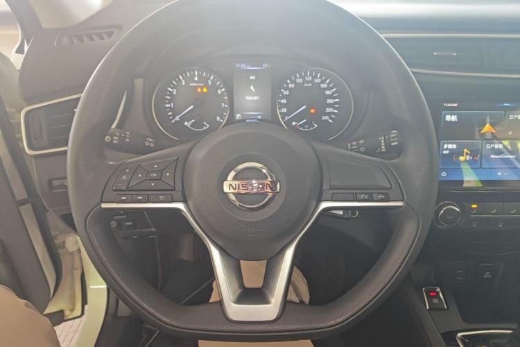 Used Nissan Qashqai 2019 2.0L CVT Smart Enjoyment Version Steering Wheel